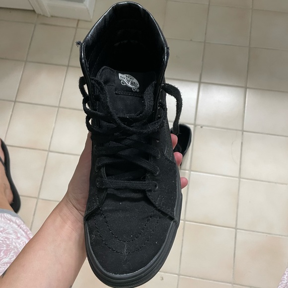 Vans - Picture 4 of 4